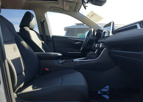 2025 Toyota Rav4 Xle from USA, damaged, VIN 2T3W1RFV3SC318371